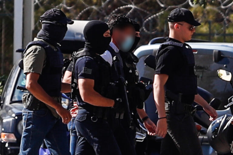 Δολοφονία τοπογράφου στο Ψυχικό: Φωτογραφία του θύματος βρέθηκε στο κινητό του κατηγορουμένου