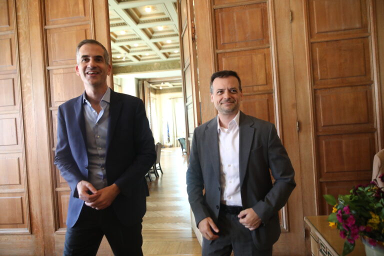 Κ. Μπακογιάννης: Η Αθήνα δεν αντέχει δήμαρχο μερικής απασχόλησης – Πηγές Χ. Δούκα: Οι παρεμβάσεις της ΝΔ να καταδικασθούν από το ΠΑΣΟΚ