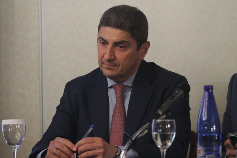 Διαγραφή Αυγενάκη ζητάει ο Κ. Μητσοτάκης – Του επιβλήθηκε μομφή και αποκλεισμός από τη Βουλή