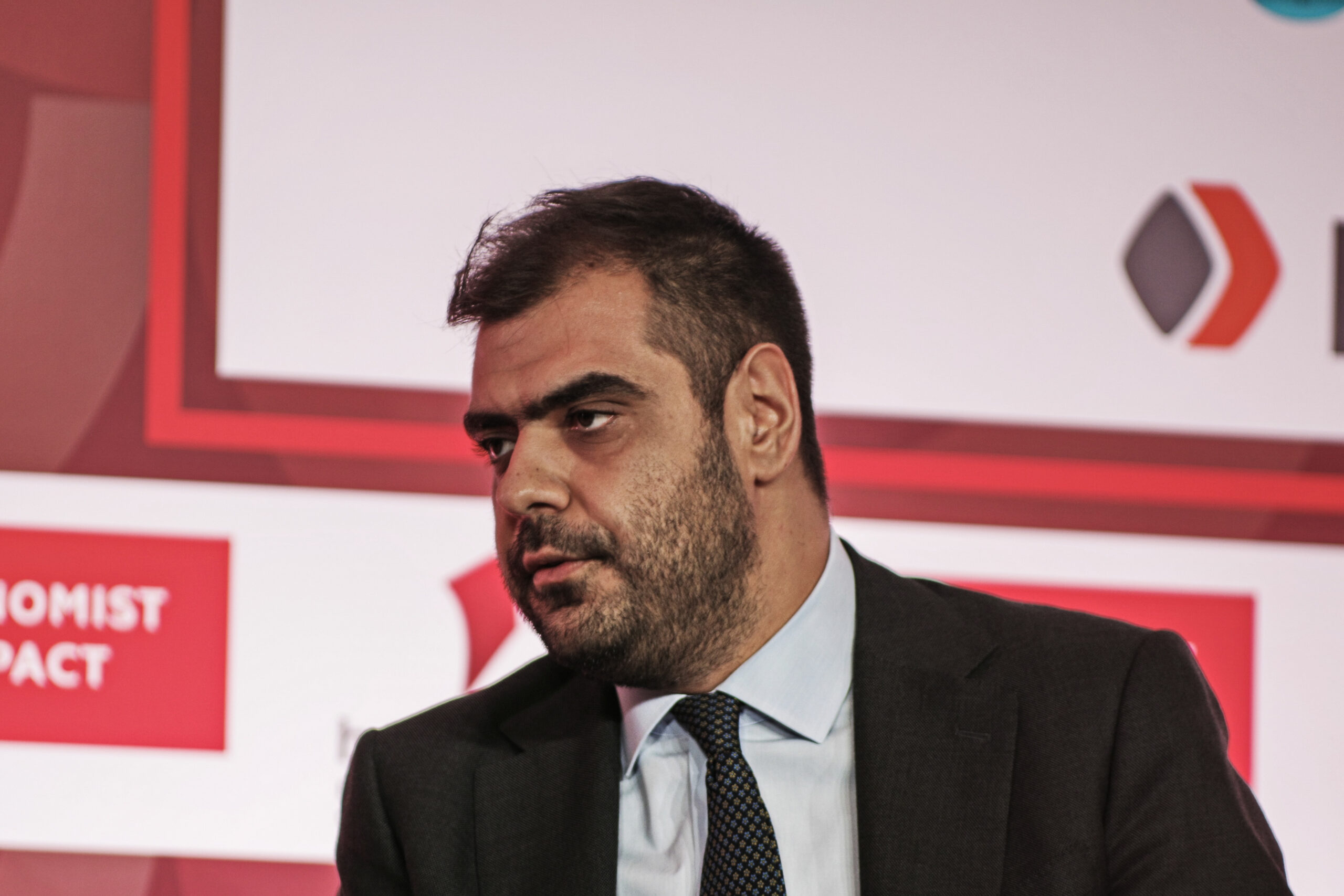 [370511] ΣΥΝΕΔΡΙΟ ECONOMIST "28η ΣΥΖΗΤΗΣΗ ΣΤΡΟΓΓΥΛΗΣ ΤΡΑΠΕΖΗΣ ΜΕ ΤΗΝ ΕΛΛΗΝΙΚΗ ΚΥΒΕΡΝΗΣΗ" (ΝΙΚΗ ΠΑΤΕΡΑΚΗ/EUROKINISSI)