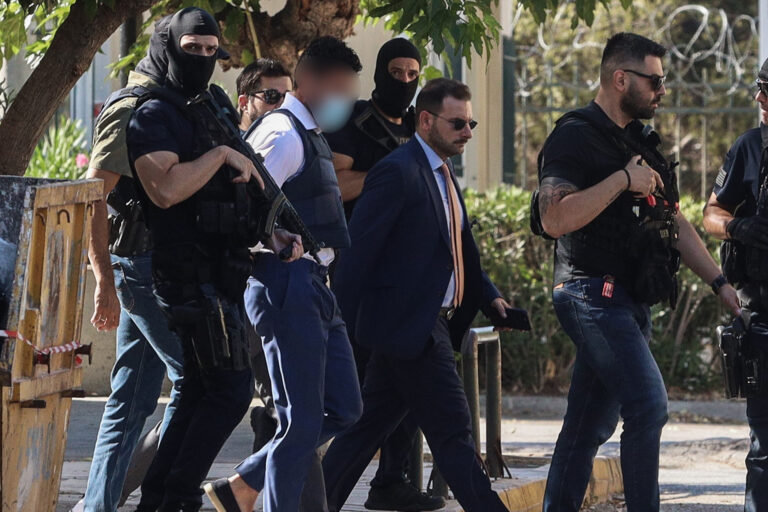 Προθεσμία για την Πέμπτη πήρε ο φερόμενος ως εκτελεστής του τοπογράφου στο Ψυχικό – Πού εστιάζουν οι Αρχές για τον ηθικό αυτουργό