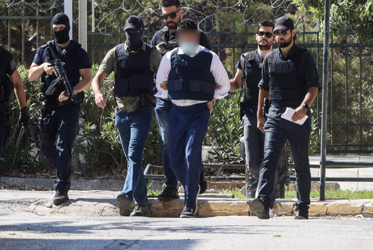 Ψυχικό: Ο 44χρονος «πάγωσε» όταν έμαθε οτι βρέθηκαν τα επιχειρησιακά κινητά του – Πού εστιάζουν οι έρευνες για τον ηθικό αυτουργό