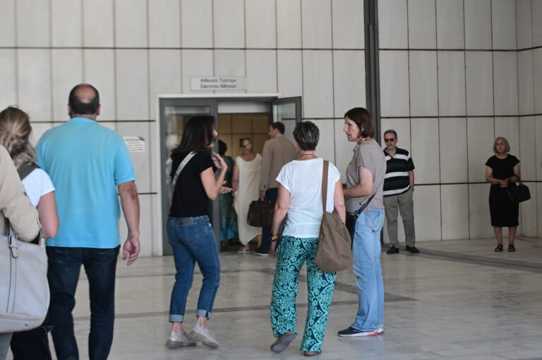 Συνεχίζεται η δίκη για τη φωτιά στο Μάτι – «Μαύρη» επέτειος αύριο, συμπληρώνονται 6 χρόνια από την τραγωδία