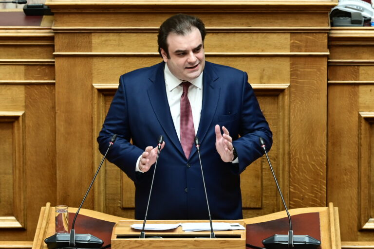 Κυριάκος Πιερρακάκης: Οι πανελλήνιες δεν είναι το τέλος αλλά η αρχή της διαδρομής