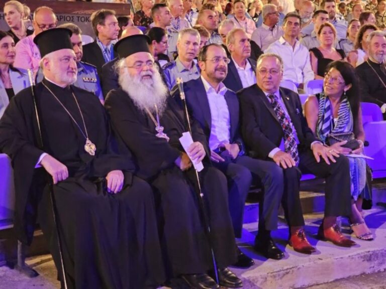 “Σπίτι της Κύπρου” στην Αστόρια από την Αρχιεπισκοπή Αμερικής – Υποτροφία $10.000 στη Θεολογική Σχολή από την ΑΧΕΠΑ
