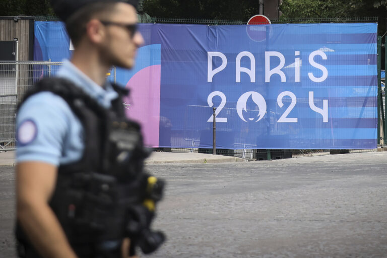 Παρίσι 2024: Ξεκίνησε η αγωνιστική δραστηριότητα – Το κυνήγι για τα 329 μετάλλια, η Covid-19 και η ασφάλεια