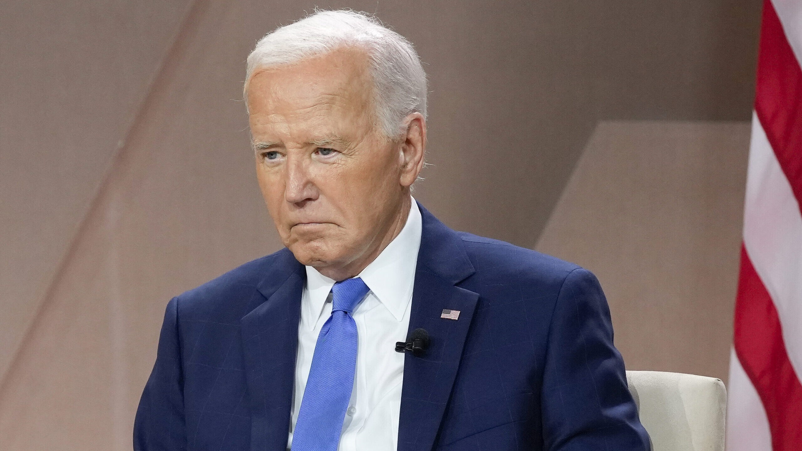 Joe BidenVolodymyr Zelenskyy
