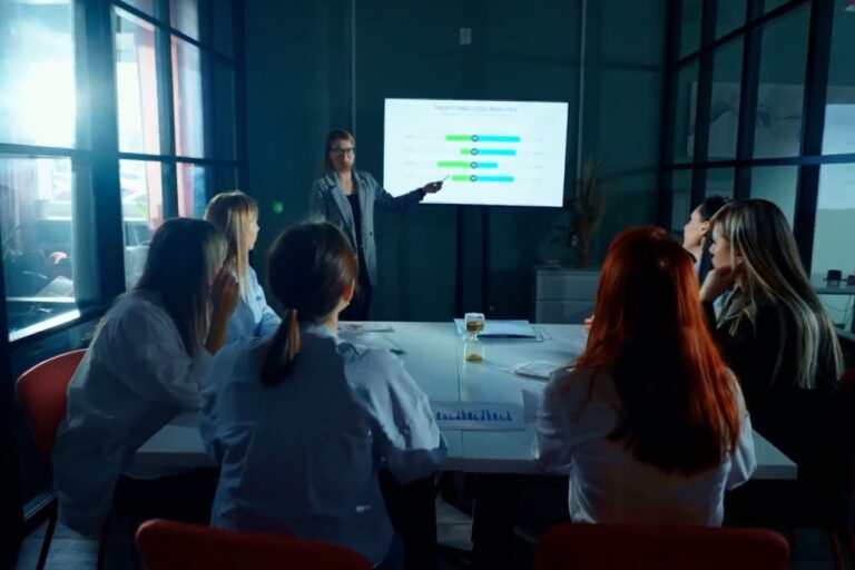 Έρευνα ΕΡΤNews: Έλληνες startuppers μιλούν για το πώς η ιδέα τους μετουσιώθηκε σε εταιρεία – Τα εμπόδια, η στρατηγική και οι ευκαιρίες