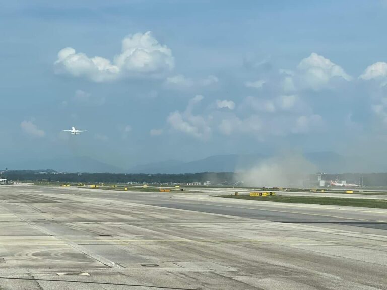 Ιταλία – Μιλάνο: Απογείωση τρόμου Boeing 777 με την ουρά να ακουμπάει το έδαφος