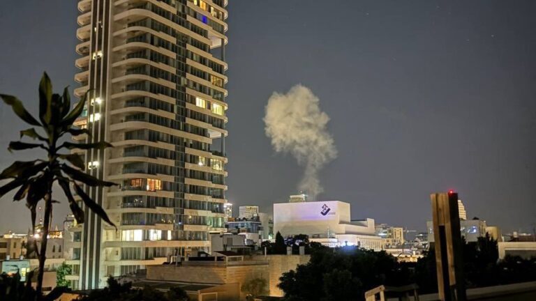 Ισραήλ: Έκρηξη από drone σε κτίριο στο Τελ Αβίβ – Ένας νεκρός και επτά τραυματίες – Οι Χούθι της Υεμένης ανέλαβαν την ευθύνη (βίντεο)