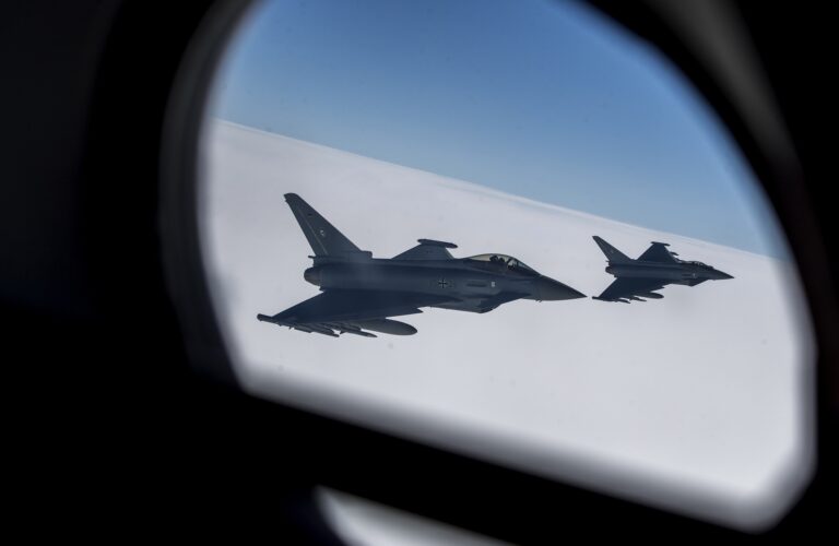 Στην απόκτηση 24 Eurofighter αξίας 7,5 δισεκ. ευρώ θα προχωρήσει η Ιταλία