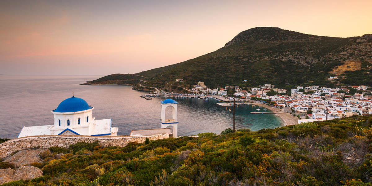 Διακομιδή ασθενούς από το λιμενικό στους Φούρνους