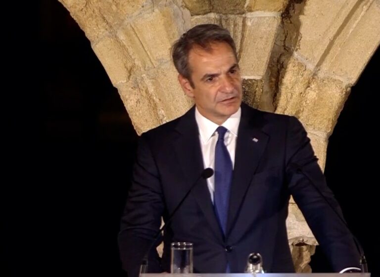Οι ομιλίες Κ. Μητσοτάκη και Ν. Χριστοδουλίδη για τα 50 χρόνια από την τουρκική εισβολή στην Κύπρο