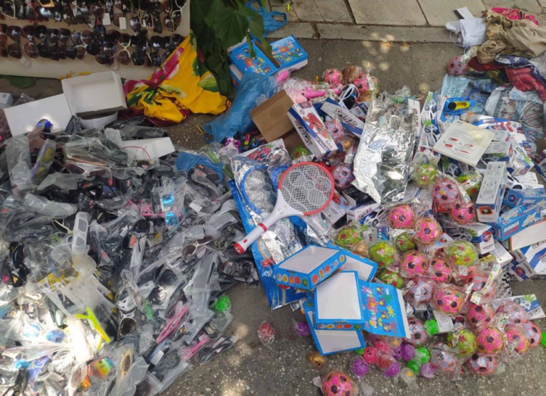 Θεσσαλονίκη: Έλεγχοι για παρεμπόριο σε λαϊκές αγορές- Κατασχέθηκαν 4.601 προϊόντα
