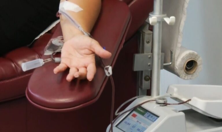 Ο καύσωνας έφερε νωρίτερα τις ανάγκες σε αίμα