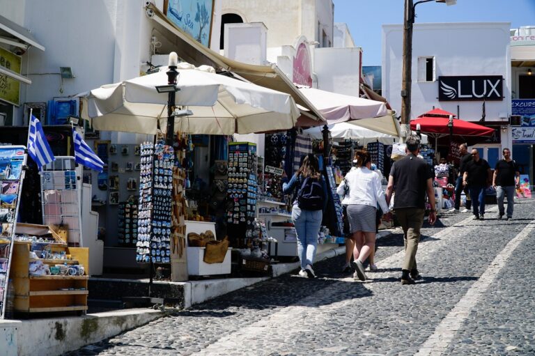 Λ. Κιοσές στο ΕΡΤNews: Το 55% των Ελλήνων δεν θα κάνει διακοπές – Αυξημένο το κόστος μεταφοράς, διαμονής και εστίασης