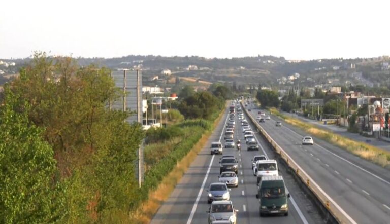 Θεσσαλονίκη: Με χαμηλές ταχύτητες η επιστροφή των εκδρομέων του Σαββατοκύριακου