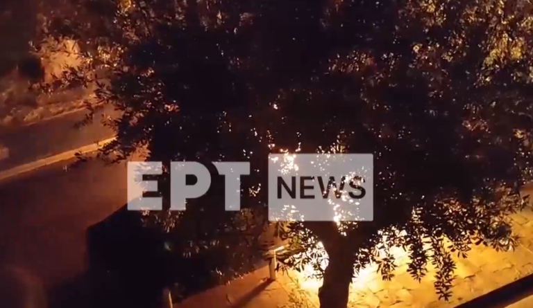 Εμπρησμός στη Ν. Σμύρνη: Άγνωστοι περιέλουσαν με εύφλεκτο υγρό Ι.Χ – Σε γνωστό ηθοποιό ανήκει το όχημα