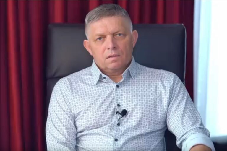 Ανέλαβε καθήκοντα ο Σλοβάκος πρωθυπουργός δύο μήνες μετά την απόπειρα δολοφονίας του