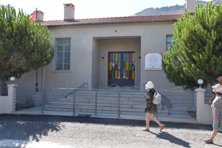 Νέα πνοή δίνει στην Ίμβρο η επαναλειτουργία των σχολείων
