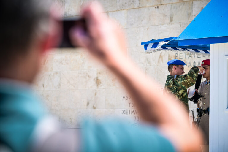 Επικαιροποίηση του έκτακτου δελτίου καιρού – Η πορεία του καύσωνα τις επόμενες ημέρες