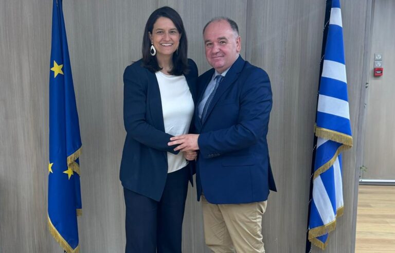 Φλώρινα: Το θέμα των οικιστών του ΟΕΚ τέθηκε στην Υπουργό Εργασίας Ν. Κεραμέως
