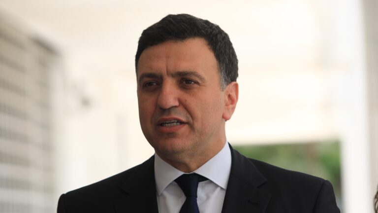Β. Κικίλιας: 4.500 σετ ατομικής προστασίας για όλους τους εθελοντές της χώρας, που προσφέρουν για την προστασία της ανθρώπινης ζωής