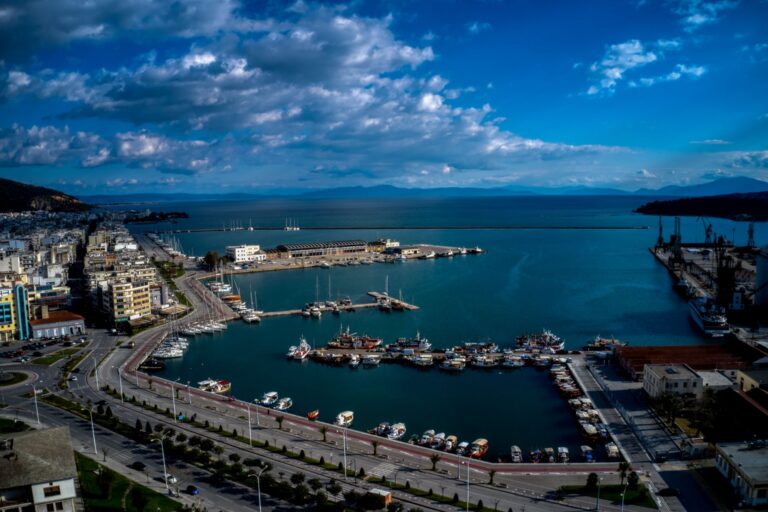 Λιμάνια: Αύξηση επιβατών 11,4% το Α’ τρίμηνο – οριακή (0,1%) μείωση στα εμπορεύματα