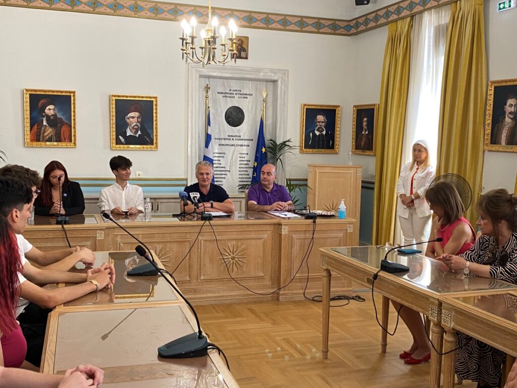 Περιφερειακό Συμβούλιο Νέων επιθυμεί να συσταθεί στην Πελοπόννησο ο Δημήτρης Πτωχός