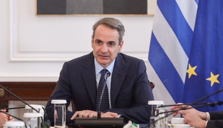 Κ. Μητσοτάκης: Επίδομα 200 έως 600 ευρώ μηνιαίως για την προσέλκυση και παραμονή γιατρών σε προβληματικές ή άγονες περιοχές