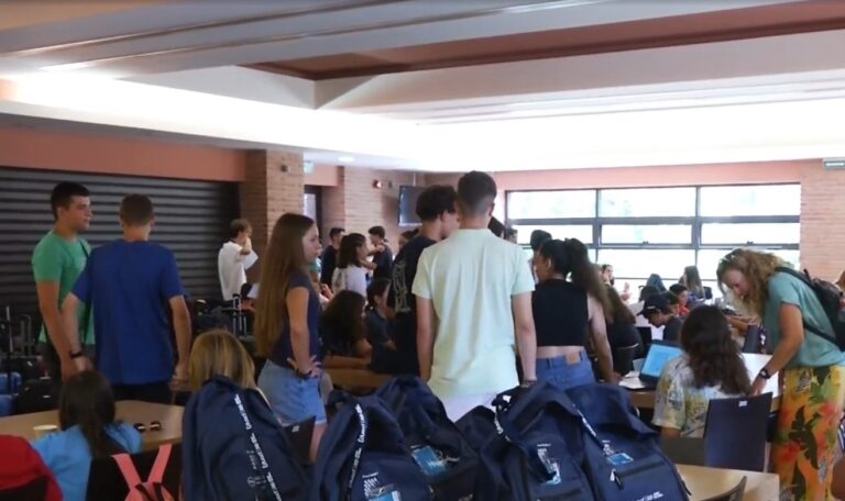 Οι επιστήμονες του αύριο προετοιμάζονται για τη συμμετοχή τους στην Ολυμπιάδα Ρομποτικής