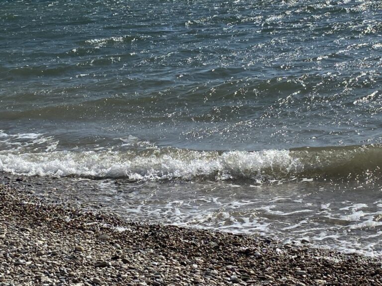 Θάνατος λουόμενου στο Βραχάτι της Κορινθίας