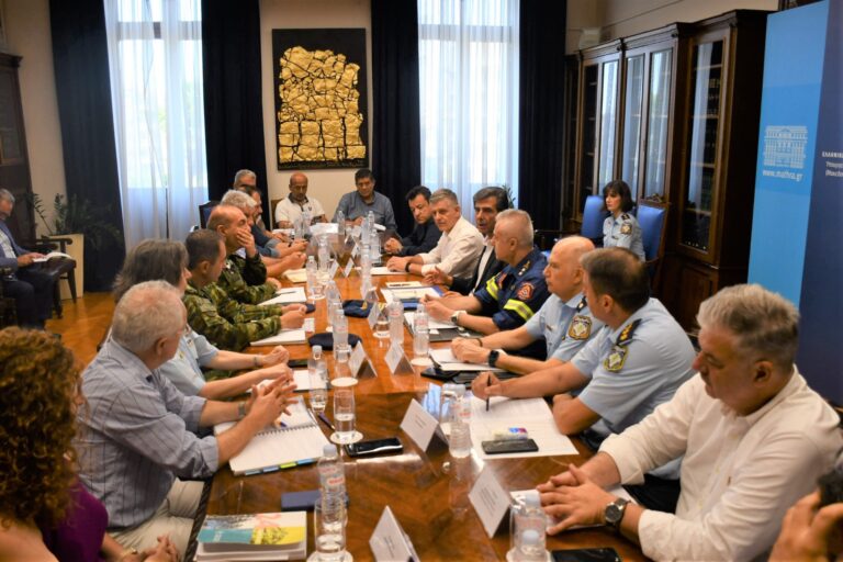 Θεσσαλονίκη: Επί ποδός ο κρατικός μηχανισμός για την πυροπροστασία του Σέιχ Σου