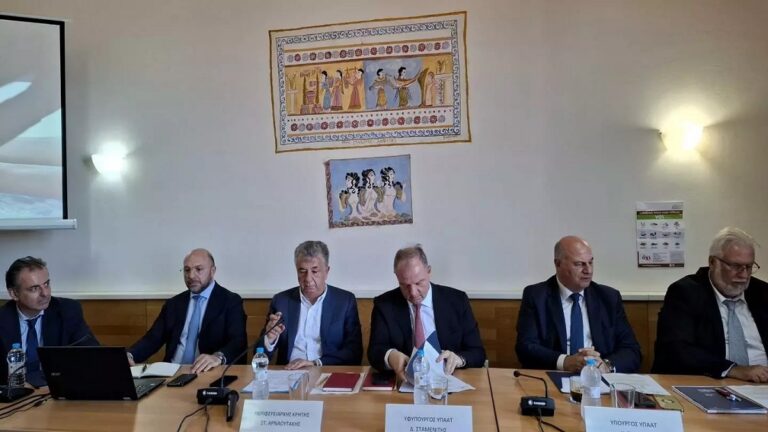 Ηράκλειο: Ενιαίο φορέα διαχείρισης των υδάτων της Κρήτης ανακοίνωσε ο υπουργός Αγροτικής Ανάπτυξης Κ. Τσιάρας (βίντεο)