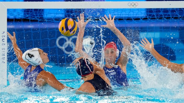 Ολυμπιακοί Αγώνες 2024: Ήττα 15-6 στην πρεμιέρα κόντρα στις ΗΠΑ για την εθνική πόλο γυναικών
