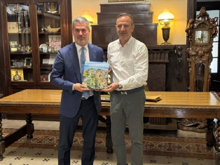 Συνεργασία Δήμου Ιωαννιτών με αντιπροσωπεία από την Αυλώνα Αλβανίας
