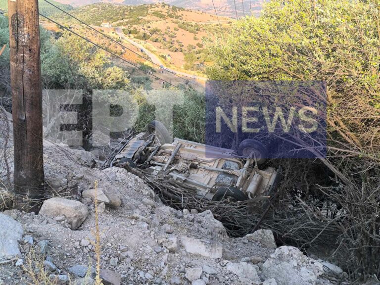 Λέσβος: Μικρής έκτασης φωτιά από πτώση οχήματος πάνω από τη Μονή Λειμώνος- Απεγκλωβισμός δυο επιβατών