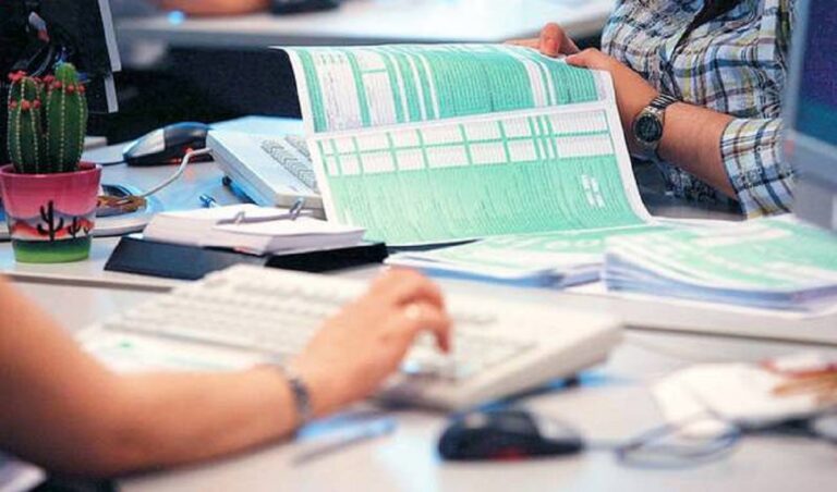 Φορολογικές δηλώσεις: Κατατέθηκε η τροπολογία για την παράταση της υποβολής και της έκπτωσης