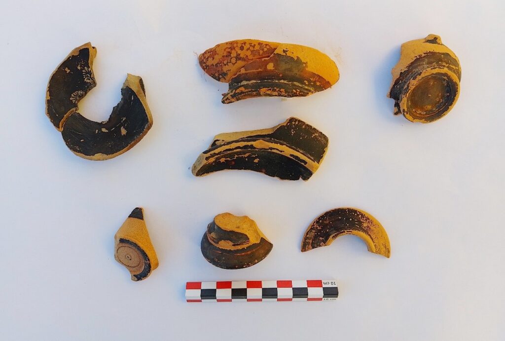 ΥΠΠΟ: Υποβρύχια αρχαιολογική έρευνα στη θαλάσσια περιοχή της Σαλαμίνας – Τα ευρήματα (φωτογραφίες)