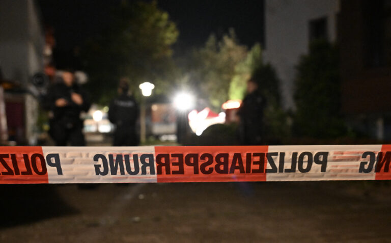 Σε εγρήγορση οι Αρχές στη Γερμανία: Μετά την επίθεση στο Ζόλινγκεν η οργάνωση «Ισλαμικό Κράτος Επαρχία Χορασάν» καλεί σε νέα εκδίκηση