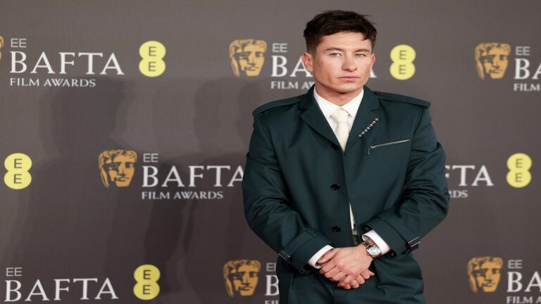 Ο Μπάρι Κίογκαν στο καστ της ταινίας “Peaky Blinders”