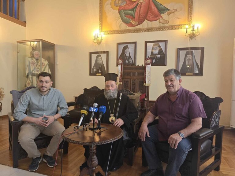 Πέτρος Λούκας Χαλκιάς και Βασίλης Κώστας στην Βελλά