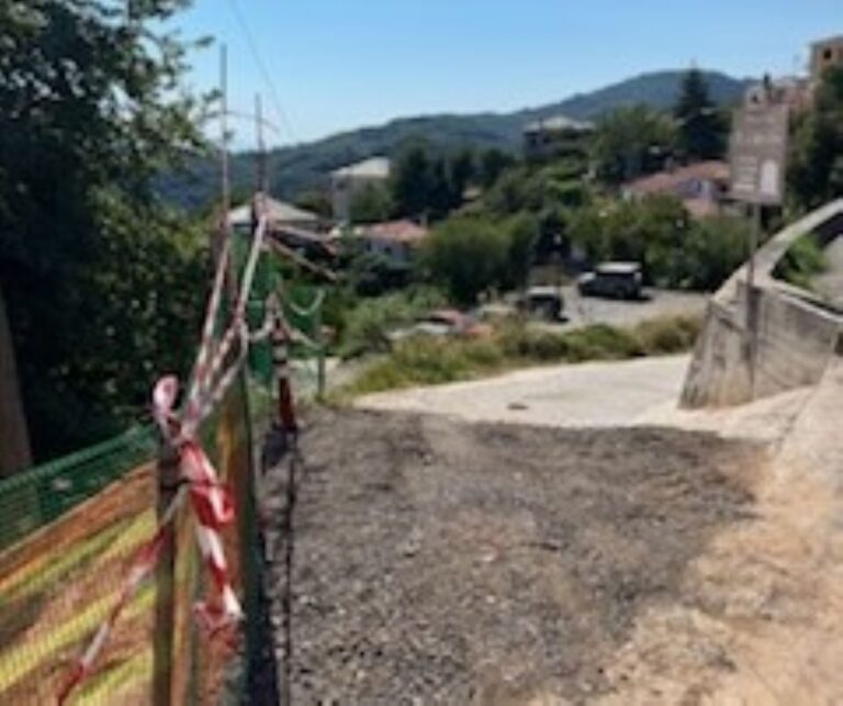 Αποκαταστάθηκε ο χώρος στάθμευσης στις Μηλιές (εικόνες)