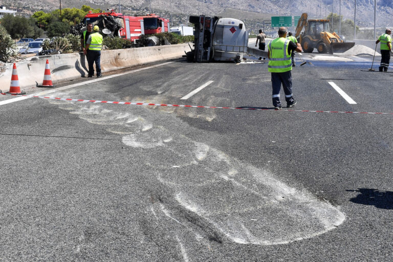 Αυξημένη κίνηση στα Μέγαρα – Αποκαταστάθηκε η κυκλοφορία στην Αθηνών – Κορίνθου