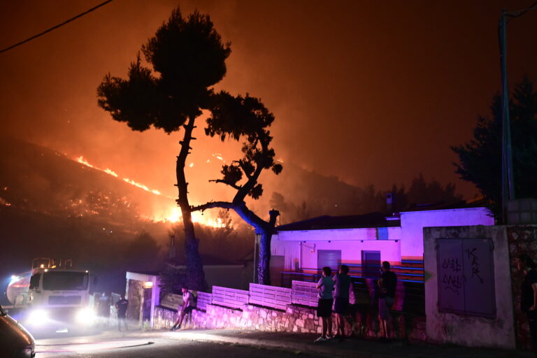 Εκκενώνονται το Παίδων Πεντέλης και το 414 Στρατιωτικό Νοσοκομείο