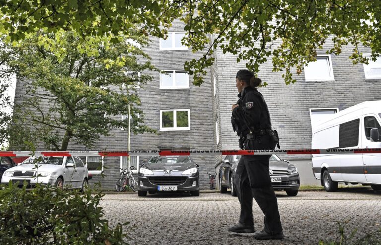 Γερμανία: Η αστυνομία συνέλαβε τον ύποπτο της αιματηρής επίθεσης στο Ζόλινγκεν – Το Ισλαμικό Κράτος ανέλαβε την ευθύνη