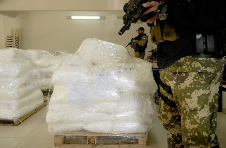 Κατάσχεση ρεκόρ άνω των 10 τόνων κοκαΐνης στην Καραϊβική