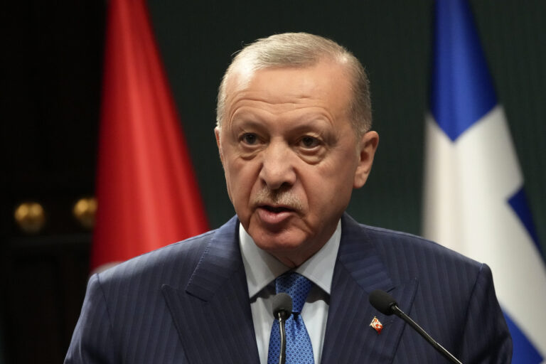 Ερντογάν: «Εργαζόμαστε για τη διατήρηση της θετικής ατμόσφαιρας με την Ελλάδα»