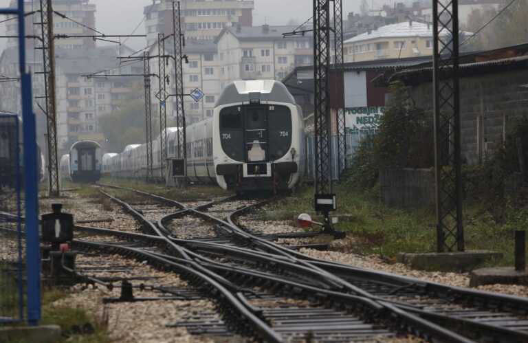 Ισπανία: Βέτο της Μαδρίτης σε μια ουγγρική επένδυση στον σιδηροδρομικό τομέα
