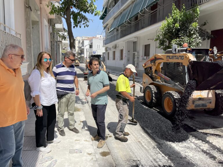ΔΕΥΑΜΒ: Συνεργείο άμεσης επέμβασης για αποκατάσταση οδοστρωμάτων